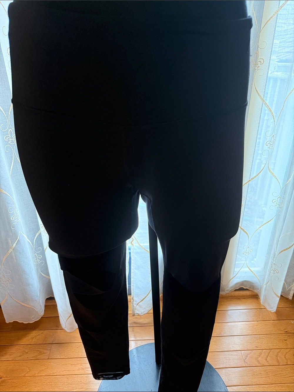 NWOT Zella Black Leggings with Rips on Legs